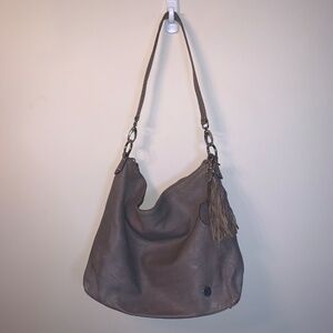 Poppy Barley Grey Leather Shoulder Bag